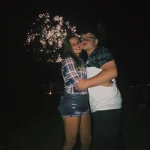 Meet your Posher, Halie